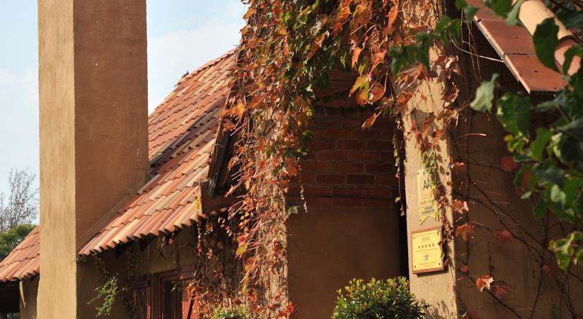 Lombardy Boutique Hotel & Conference Venue Претория Екстериор снимка