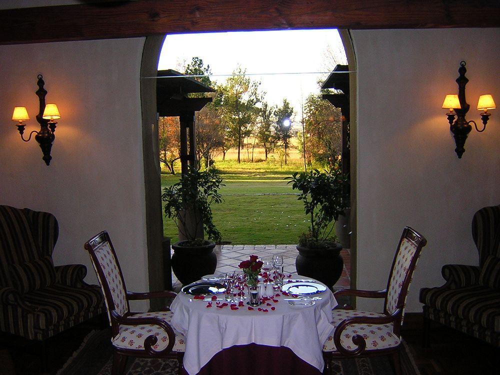 Lombardy Boutique Hotel & Conference Venue Претория Екстериор снимка