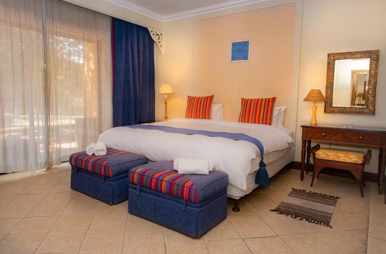 Lombardy Boutique Hotel & Conference Venue Претория Екстериор снимка