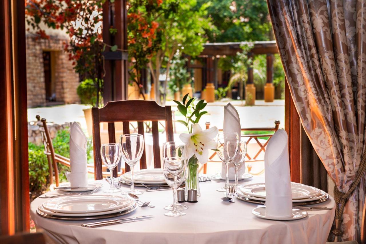 Lombardy Boutique Hotel & Conference Venue Претория Екстериор снимка